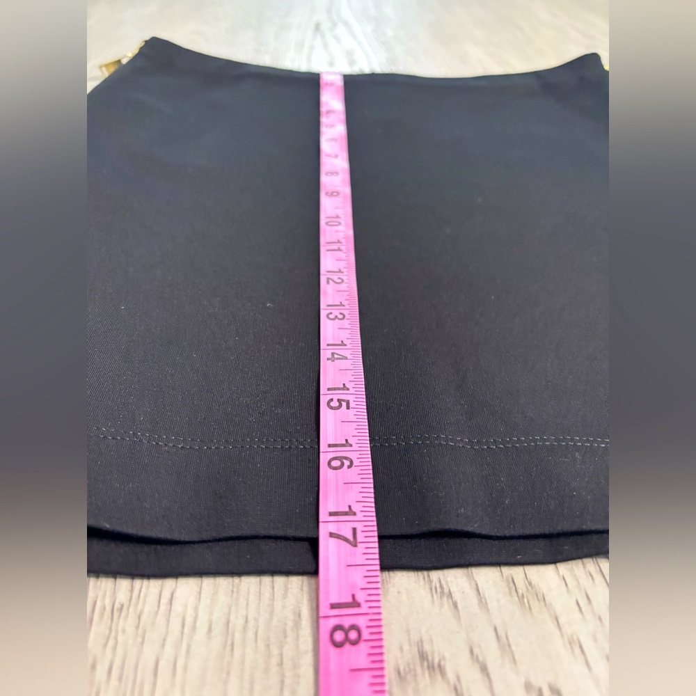 NWOT Haute Hippie Bodycon Black Mini Skirt With Gold Zippers On Sides Size 8 - Picture 7 of 7